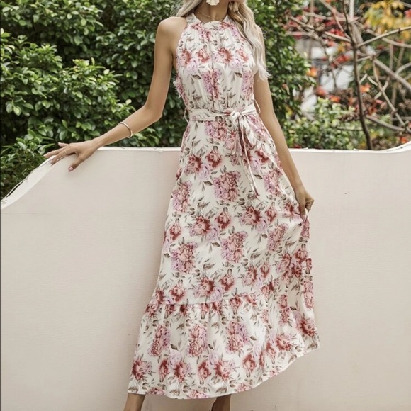 Dresses & Skirts - Floral print dress